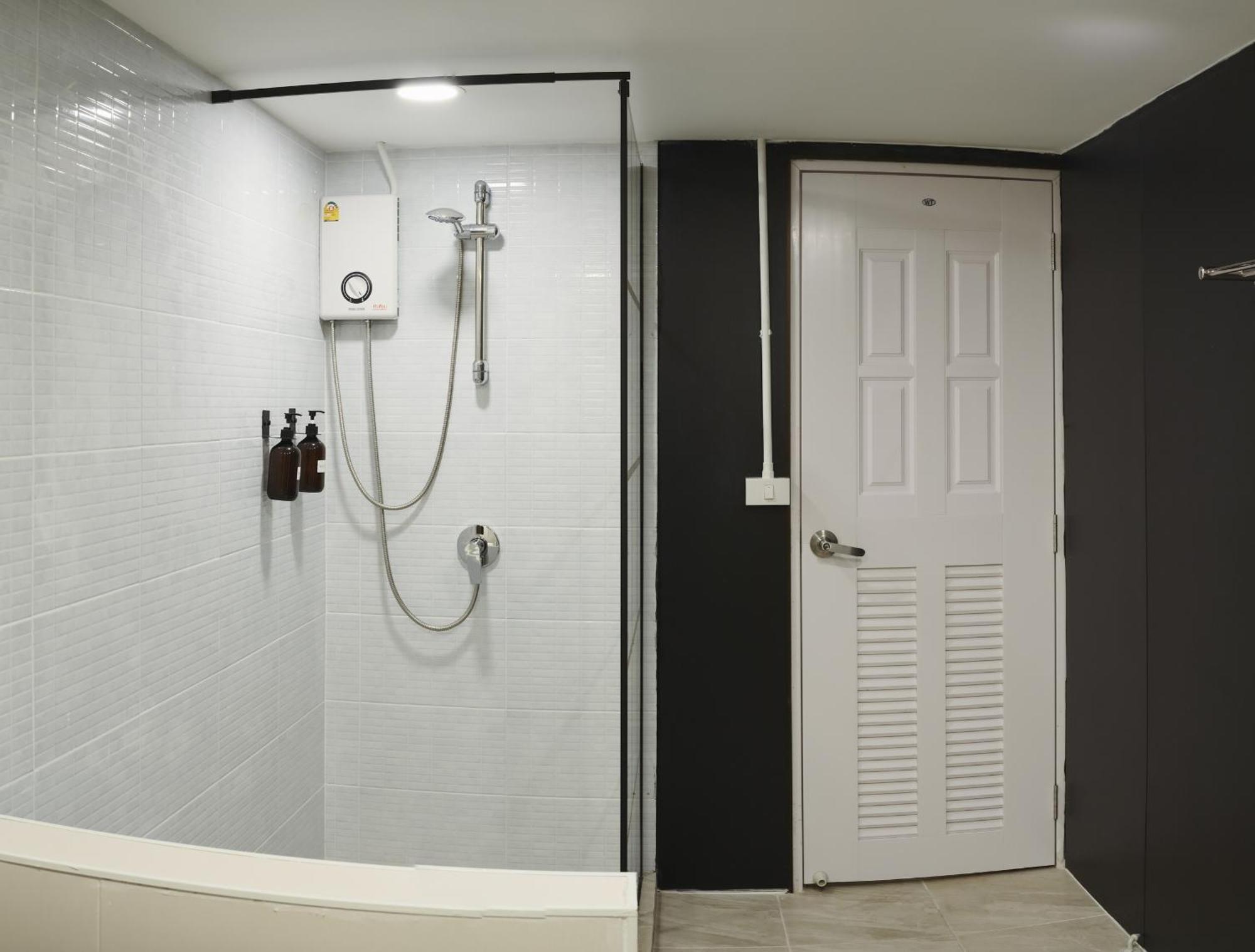 Ferienwohnung Hidden Gems In China Town, 2Br Bangkok Exterior foto